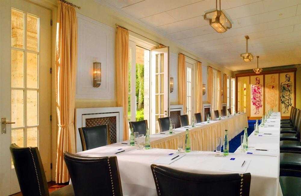 Hotel Elephant Weimar, Autograph Collection Luaran gambar The Long Room