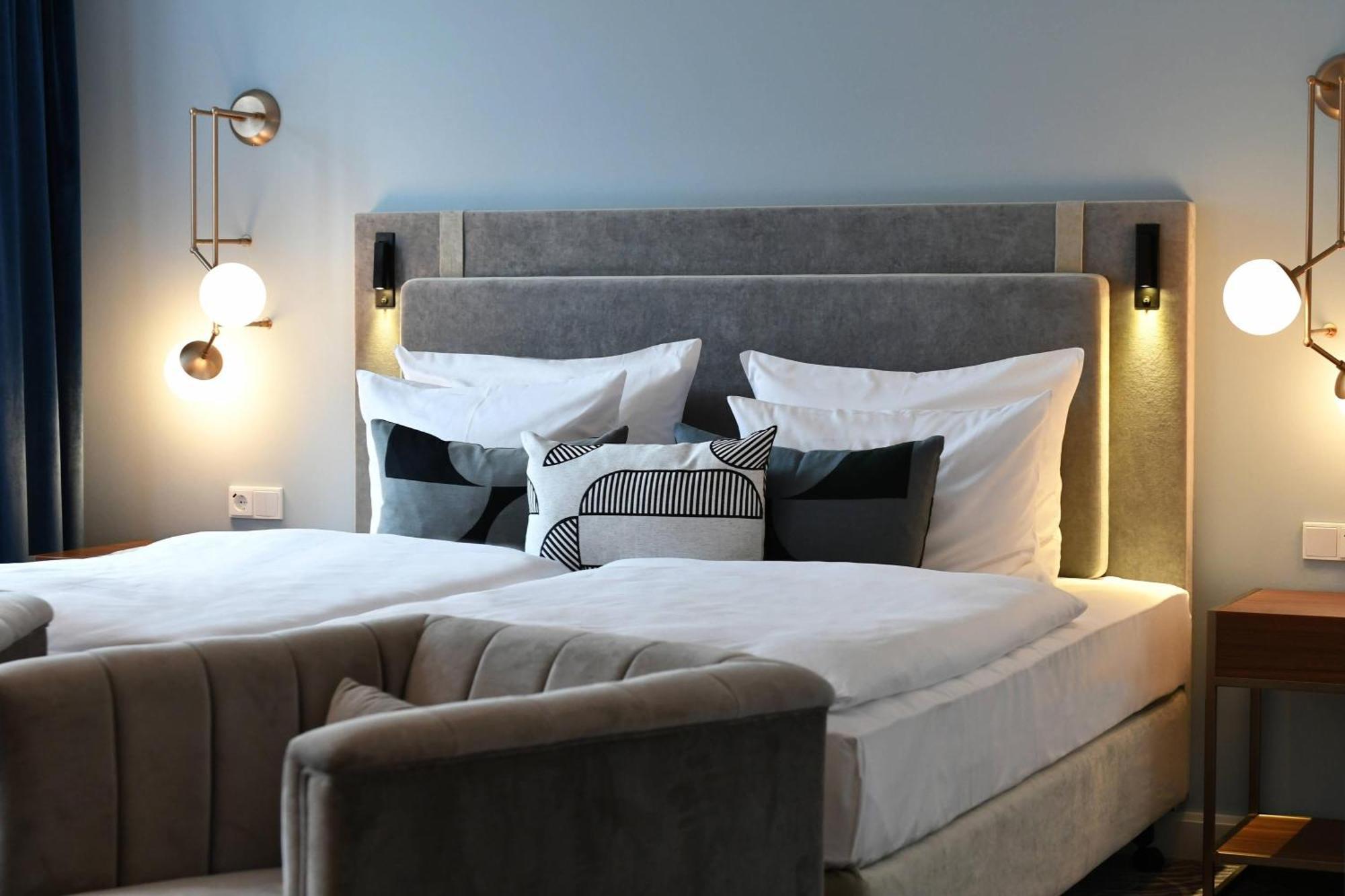 Hotel Elephant Weimar, Autograph Collection Luaran gambar A bedroom at the hotel