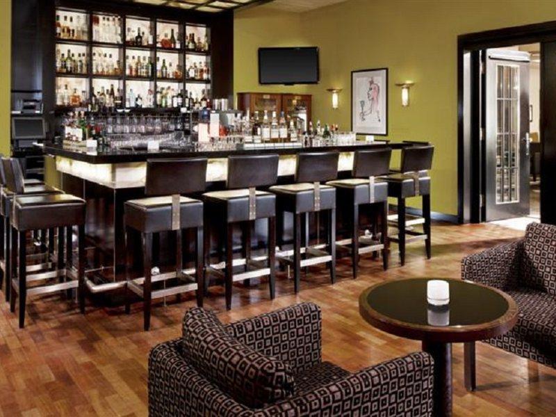 Hotel Elephant Weimar, Autograph Collection Luaran gambar The bar at the Westin