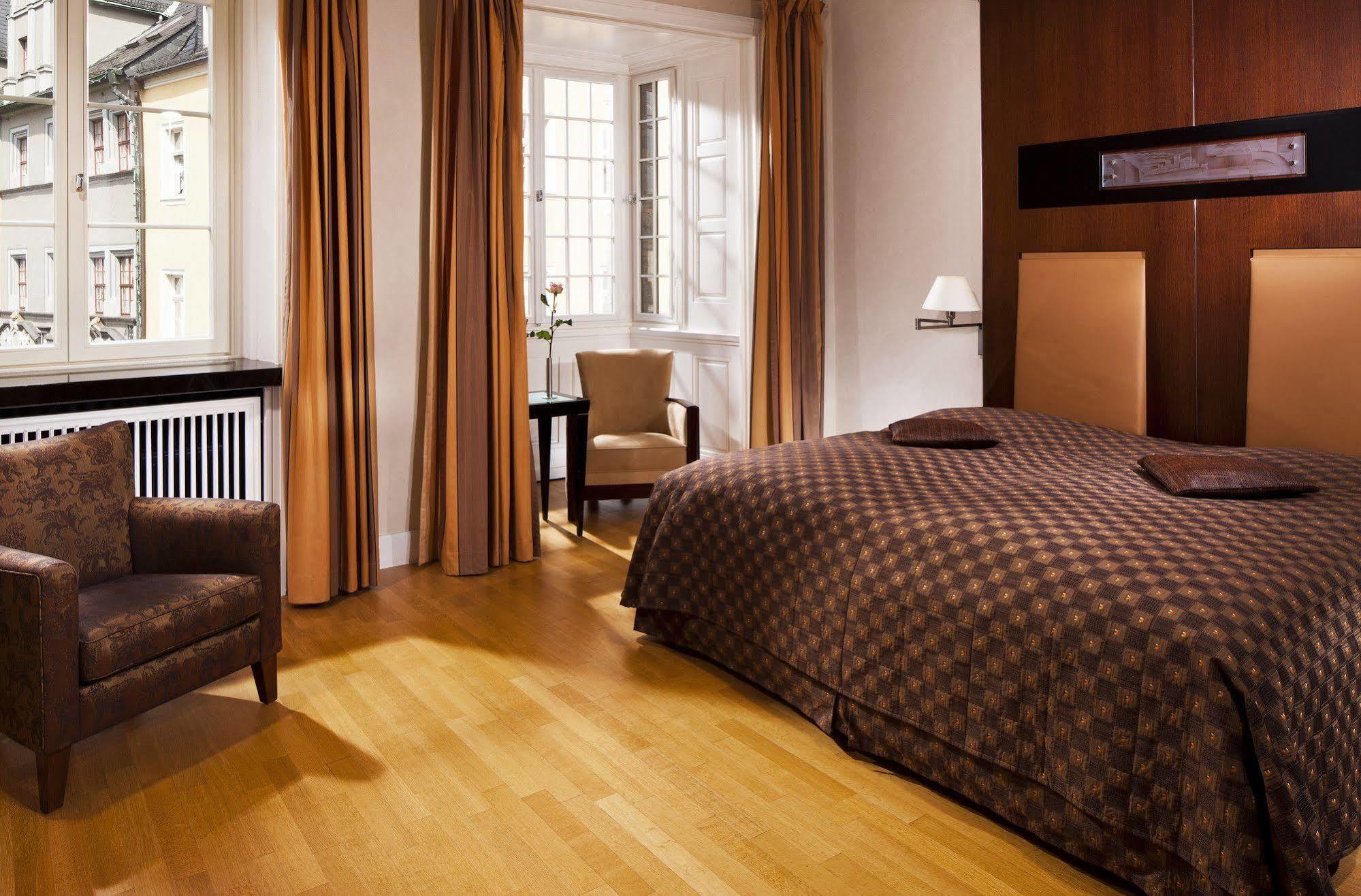 Hotel Elephant Weimar, Autograph Collection Luaran gambar A room at the Hotel Axelmannstein